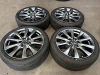 18  inch originele velgen + zomerbanden Mazda 3 9965B37080