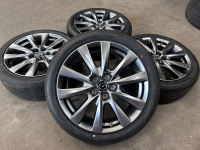 18  inch originele velgen + zomerbanden Mazda 3 9965B37080