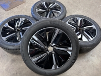 19 inch originele velgen + zomerbanden Nissan Qashqai R509753