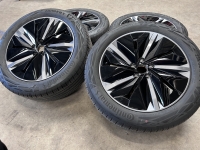 19 inch originele velgen + zomerbanden Nissan Qashqai R509753