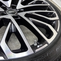 22 inch originele RS velgen + zomerbanden Audi Q7 SQ7 4M0601025DE