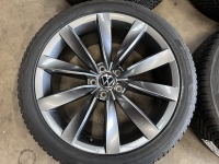 19 inch originele Chennai velgen + all season banden Volkswagen Arteon 3G8601025G set 3
