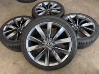 19 inch originele Chennai velgen + all season banden Volkswagen Arteon 3G8601025G set 3