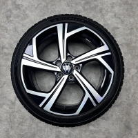 18 inch originele Jerez velgen + zomerbanden Volkswagen Golf 8 5H0601025Q
