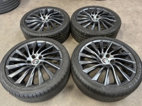 18 inch originele velgen + zomerbanden Alfa Romeo Giulia 156094667