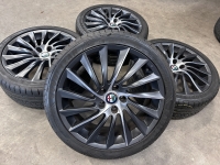 18 inch originele velgen + zomerbanden Alfa Romeo Giulia 156094667