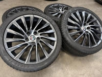 18 inch originele velgen + zomerbanden Alfa Romeo Giulia 156094667