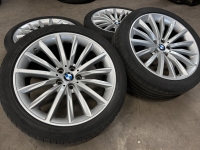 19 inch originele velgen + zomerbanden BMW 5 serie G30 G31 styling 633 6863419