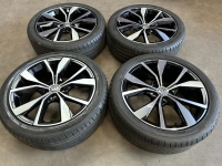 18 inch originele Misano velgen + zomerbanden VW t-cross | Taigo zwart | zilver 2G7601025F