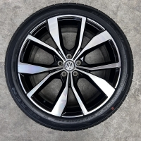 18 inch originele Misano velgen + zomerbanden VW t-cross | Taigo zwart | zilver 2G7601025F