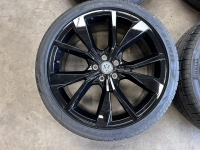 18 inch originele Misano velgen + zomerbanden VW Polo 2G7601025G