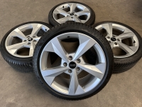 18 inch originele velgen + zomerbanden Audi A3 8Y 8Y0601025J set 4