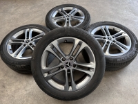 17 inch originele velgen + zomerbanden Mercedes A, B klasse CLA  a1774010400