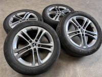 17 inch originele velgen + zomerbanden Mercedes A, B klasse CLA  a1774010400