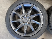 17 inch originele velgen + zomerbanden Toyota Auris - Corolla PZ406 E067F