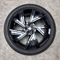 18 inch originele Bergamo velgen + zomerbanden Volkswagen Golf  8 5H0601025AE