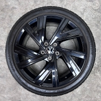 18 inch originele Bergamo velgen + zomerbanden Volkswagen Golf  8 5H0601025AE