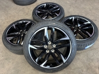 19 inch originele velgen + zomerbanden Toyota C-HR 42611-F4300