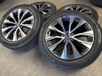 19 inch originele velgen + zomerbanden Volvo XC40 32243399