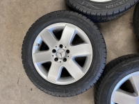 17 inch originele velgen + all season banden Mercedes Vito / V klasse