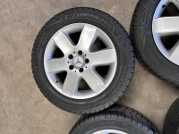 17 inch originele velgen + all season banden Mercedes Vito / V klasse