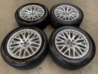 20 inch originele velgen + winterbanden Audi Q7 SQ7 4M0601025Q set 2