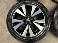 17 inch originele velgen + zomerbanden Seat Arona 6F9601025D