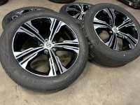 19 inch originele velgen + zomerbanden Volvo XC40 31471556