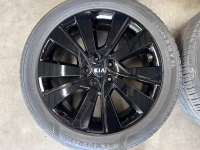 19 inch originele velgen + zomerbanden Kia Sportage 52910-F1400