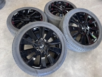 19 inch originele velgen + zomerbanden Kia Sportage 52910-F1400