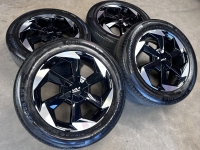 19 inch originele velgen + zomerbanden Kia Sorento 52910 - P2730