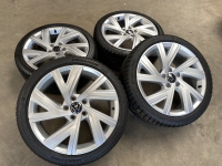 18 inch originele Bergamo velgen + winterbanden VW Golf 8 5H0601025M (5)