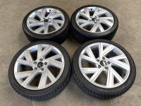 18 inch originele Bergamo velgen + winterbanden VW Golf 8 5H0601025M (7)