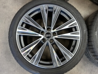 20 inch originele velgen + zomerbanden Audi A6 (4K C8) 4K0601025J set 2