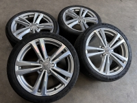 18 inch originele S line  velgen + zomerbanden Audi A3 8V0601025BL set 2