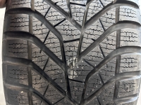 17 inch originele velgen + winterbanden Toyota Corolla | Auris 42611-YY850 zwart