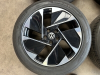 18 inch originele East Derry velgen + zomerbanden Volkswagen ID.3 10A601025C set 2