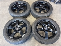 17 inch Dezent velgen + winterbanden Audi Q2 - Volkswagen Passat - T-roc Caddy