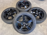17 inch Dezent velgen + winterbanden Audi Q2 - Volkswagen Passat - T-roc Caddy