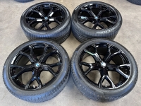 21 inch originele velgen + winterbanden BMW X5 X6 style 741 M 8071998 8071999 set 1
