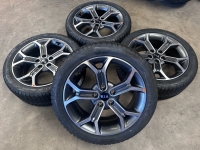 18 inch originele velgen + winterbanden Kia XCEED 52910-J7800