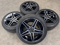 18 inch originele AMG velgen + all season banden Mercedes C klasse W206 A2064011700 A2064011800
