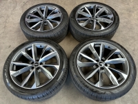 21 inch originele velgen + zomerbanden Audi Q7 4M0601025BP set 2
