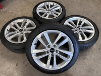 17 inch originele velgen + zomerbanden Audi A3 8Y0601025E set 2