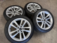 17 inch originele velgen + zomerbanden Audi A3 8Y0601025E set 2