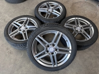 17 inch originele velgen + winterbanden Mercedes A B C klasse CLA