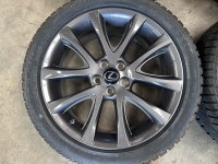 17 inch originele velgen + winterbanden Lexus CT200 H PZ49P-Z0671-XX