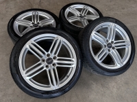 19 inch originele velgen + zomerbanden Audi Q3 | A6 8U0601025H