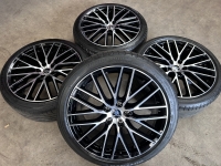 19 inch originele FR  velgen + zomerbanden Skoda Karoq | Octavia 5F0071490A set 1