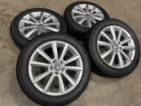 16 inch originele Merano velgen + winterbanden Volkswagen Polo 2G0601025AF set 2